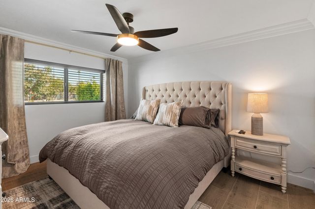6621 E DREYFUS Avenue, Scottsdale, AZ 85254
