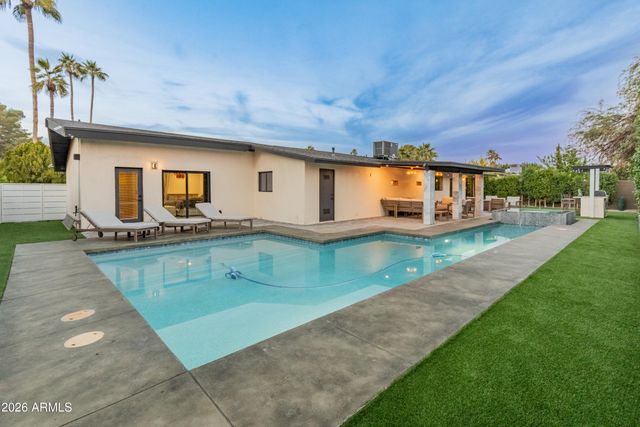 6621 E DREYFUS Avenue, Scottsdale, AZ 85254