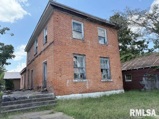 217 N MARKET Street, Golconda, IL 62938