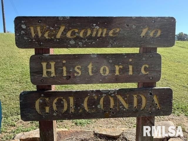 217 N MARKET Street, Golconda, IL 62938