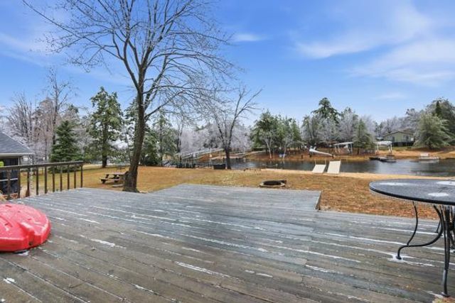 366 Abington Court, Nekoosa, WI 54457