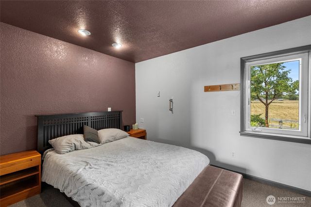 5375 Shore Meadow Road, Freeland, WA 98249