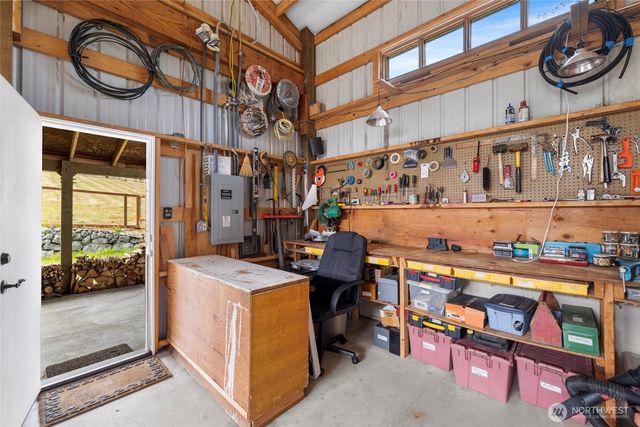 5375 Shore Meadow Road, Freeland, WA 98249