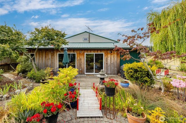 5375 Shore Meadow Road, Freeland, WA 98249