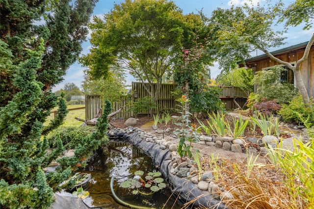 5375 Shore Meadow Road, Freeland, WA 98249