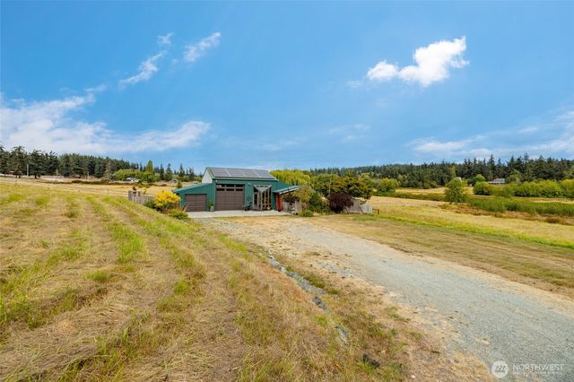 5375 Shore Meadow Road, Freeland, WA 98249