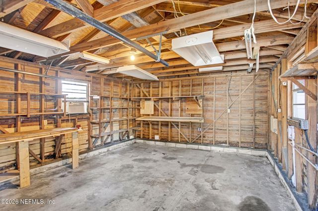 3052 COLLEGE Street, Jacksonville, FL 32205