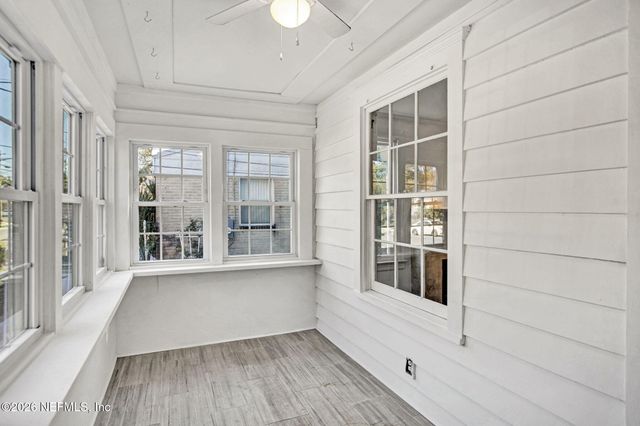 3052 COLLEGE Street, Jacksonville, FL 32205