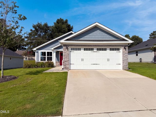 8680 Kenridge Lane, Fuquay Varina, NC 27526