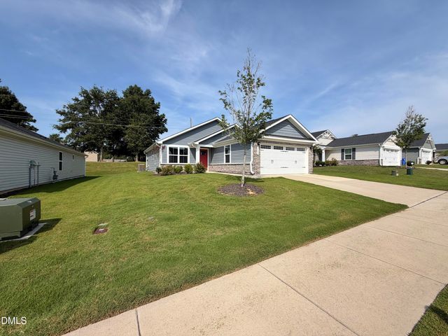 8680 Kenridge Lane, Fuquay Varina, NC 27526