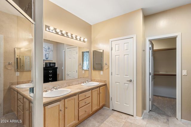 1438 W CORAL REEF Drive, Gilbert, AZ 85233