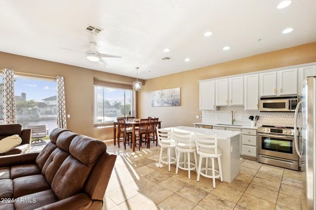 1438 W CORAL REEF Drive, Gilbert, AZ 85233