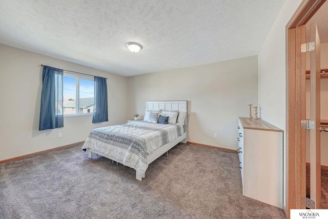 7343 N 19 Street, Lincoln, NE 68521