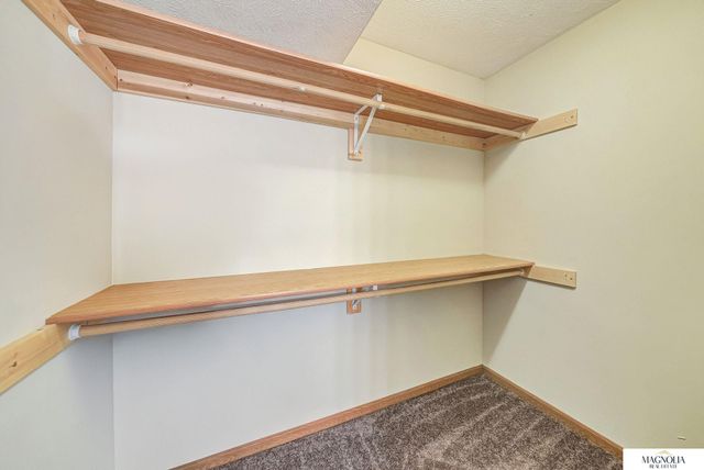 7343 N 19 Street, Lincoln, NE 68521