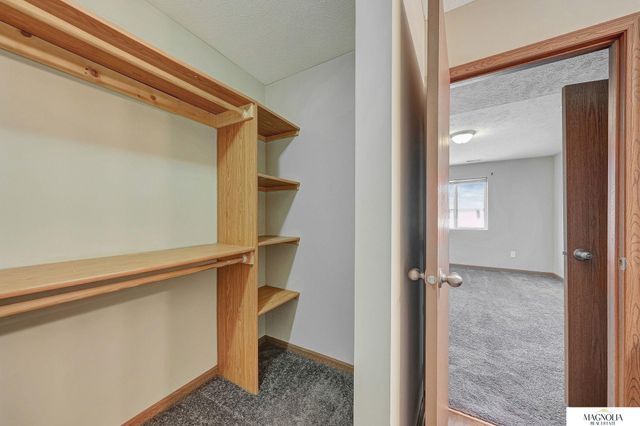 7343 N 19 Street, Lincoln, NE 68521