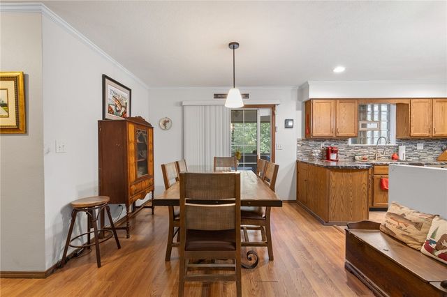 261 S Lake Park Loop, Mountain Home, AR 72653