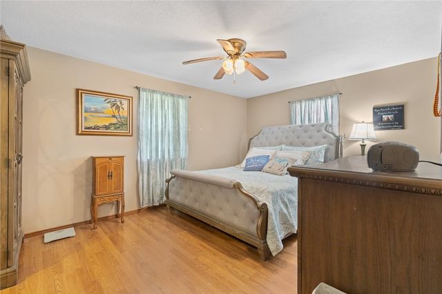 261 S Lake Park Loop, Mountain Home, AR 72653