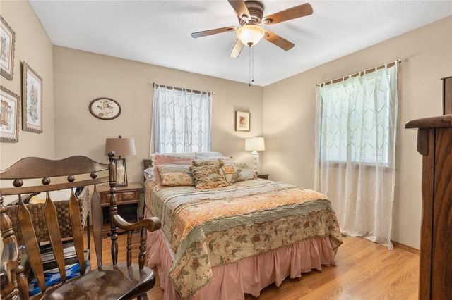 261 S Lake Park Loop, Mountain Home, AR 72653