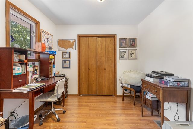 261 S Lake Park Loop, Mountain Home, AR 72653