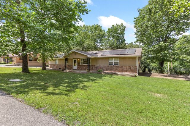 261 S Lake Park Loop, Mountain Home, AR 72653