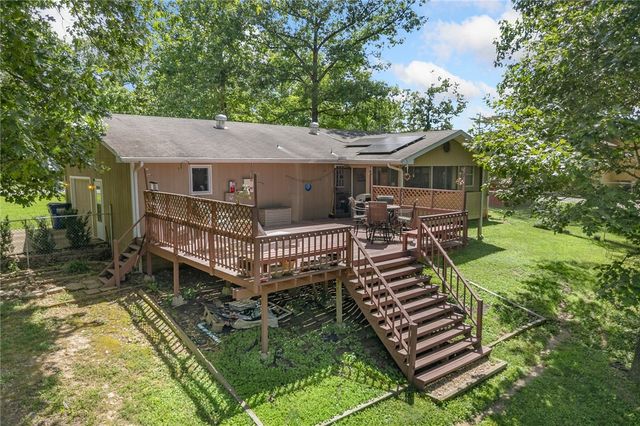 261 S Lake Park Loop, Mountain Home, AR 72653