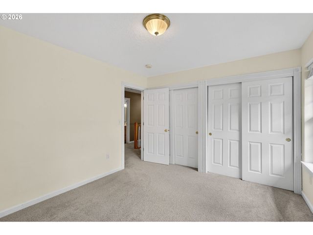 101 W Johanna Ct, Newberg, OR 97132