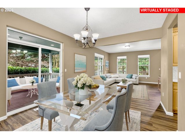 101 W Johanna Ct, Newberg, OR 97132
