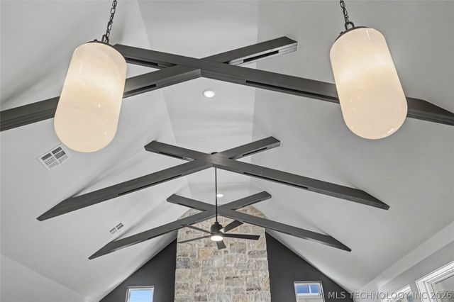 2740 E 135th Drive S, Bixby, OK 74008