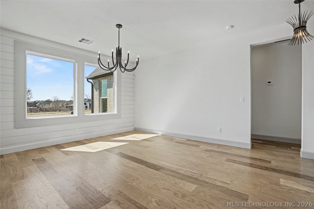 2740 E 135th Drive S, Bixby, OK 74008