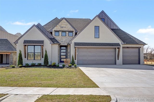 2740 E 135th Drive S, Bixby, OK 74008