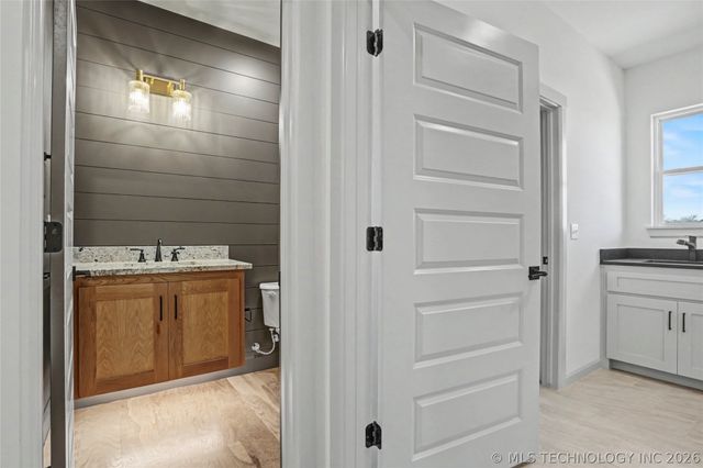 2740 E 135th Drive S, Bixby, OK 74008