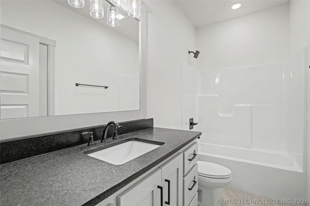 2740 E 135th Drive S, Bixby, OK 74008