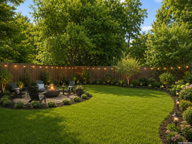 706 W Lullwood, San Antonio, TX 78212