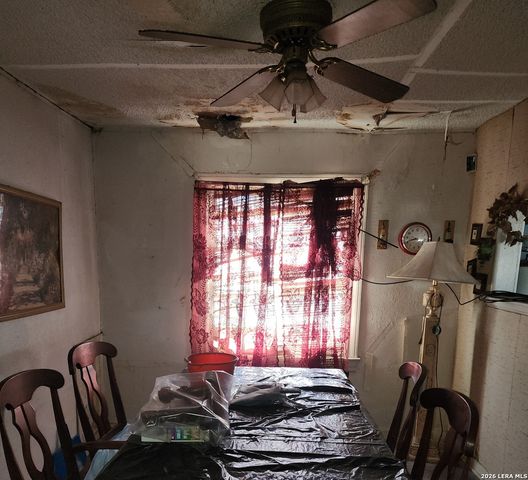 706 W Lullwood, San Antonio, TX 78212