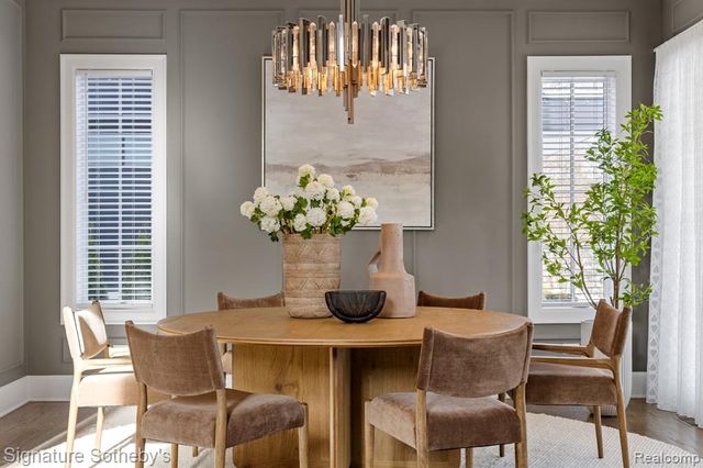 1295 Lakeside Drive, Birmingham, MI 48009