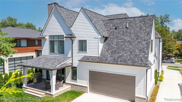 1295 Lakeside Drive, Birmingham, MI 48009