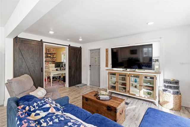 301 N OAK AVENUE, Orange City, FL 32763