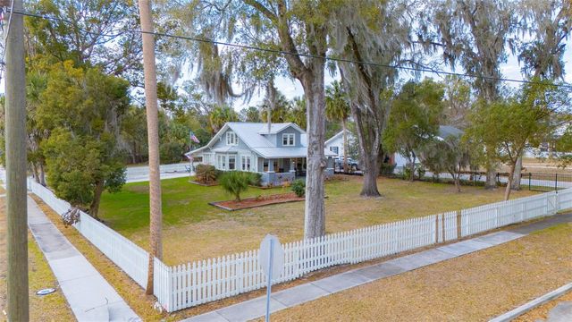 301 N OAK AVENUE, Orange City, FL 32763