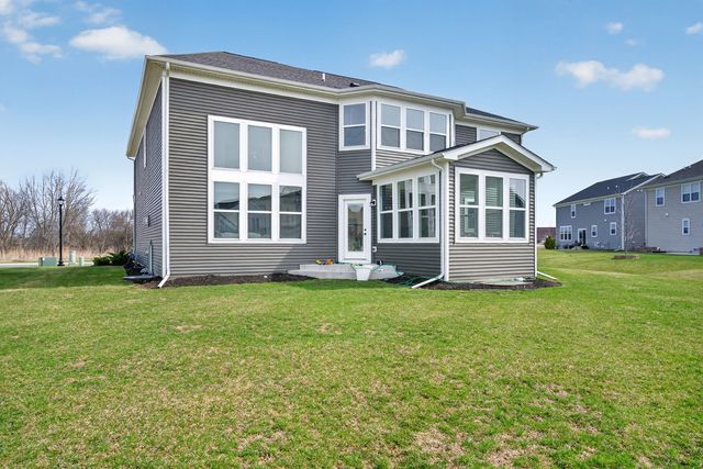 3394 Sage Circle, Mundelein, IL 60060