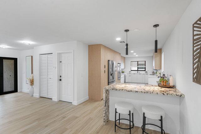 2538 SW 13th Court, Boynton Beach, FL 33426