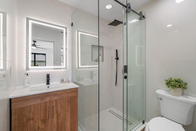 2538 SW 13th Court, Boynton Beach, FL 33426