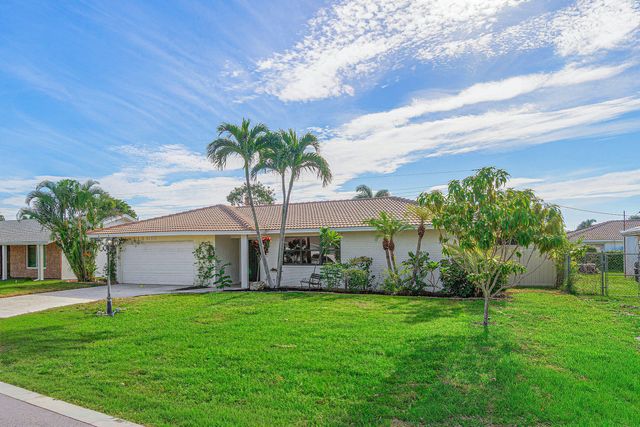 2538 SW 13th Court, Boynton Beach, FL 33426