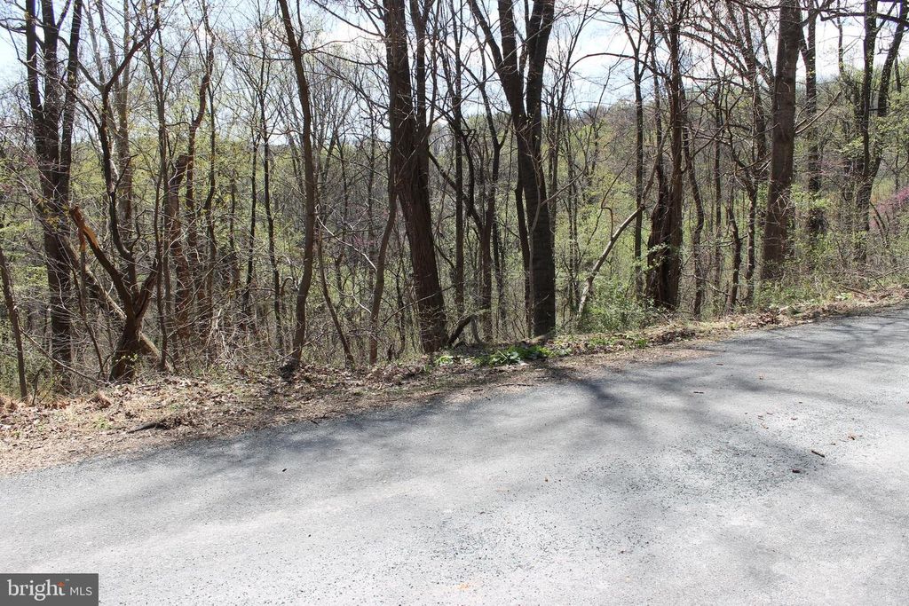 93 MILE TRL, Fairfield, PA 17320