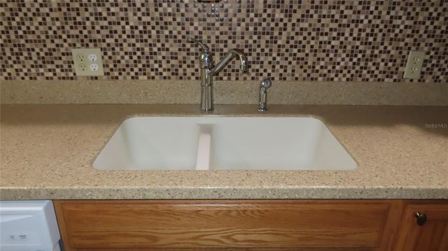 2291 AMERICUS BOULEVARD W 7, Clearwater, FL 33763