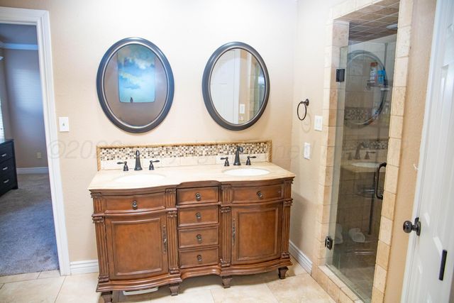 107 Pinehurst Street, Borger, TX 79007