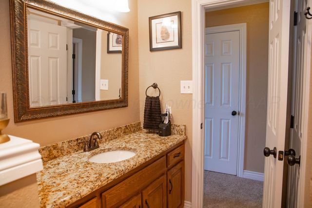 107 Pinehurst Street, Borger, TX 79007