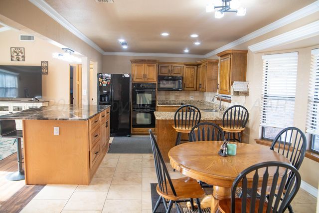 107 Pinehurst Street, Borger, TX 79007