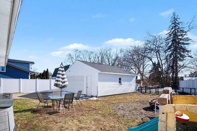 962 42nd Street SW, Wyoming, MI 49509