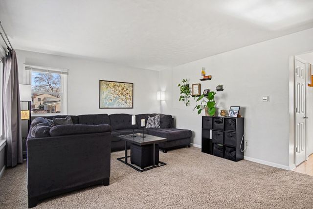 962 42nd Street SW, Wyoming, MI 49509