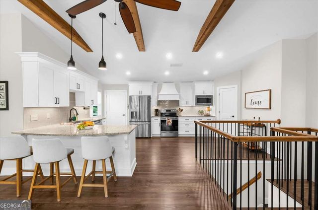 8960 Browns Bridge Road, Gainesville, GA 30506